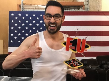 El ilusionista petrerense Adri&aacute;n Carratal&aacute; gana un concurso de magia americano