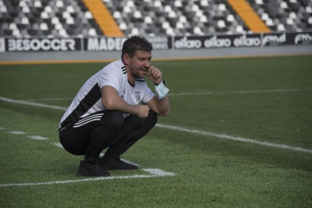 El Eldense anuncia el fichaje del técnico Fernando Estévez El Eldense anuncia el fichaje del técnico Fernando Estévez