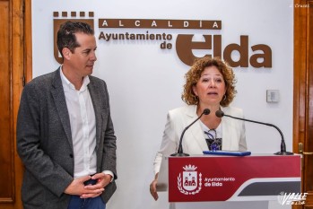 La consellera Josefina Bueno: "Elda tiene menos desempleo que la media espa&ntilde;ola"