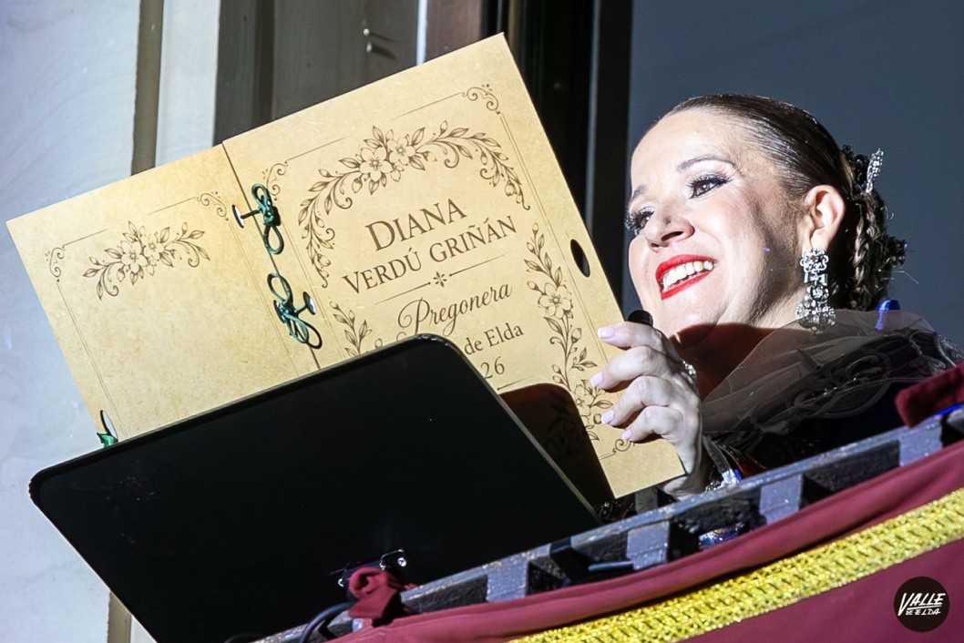 Diana Verd&uacute;: &ldquo;Falleros, no dejemos que el fuego se apague porque juntos siempre seremos m&aacute;s fuertes&rdquo;