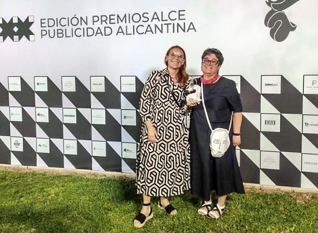 La agencia LaVache! Estudio Creativo de Petrer recibe un premio Alce de plata La agencia LaVache! Estudio Creativo de Petrer recibe un premio Alce de plata