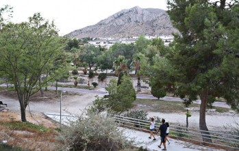La recuperaci&oacute;n de los Jardines del Vinalop&oacute; comenzar&aacute; a finales de septiembre