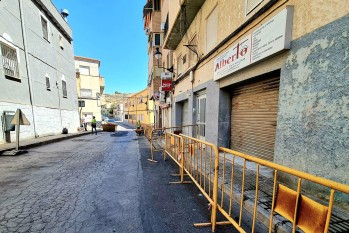 El Ayuntamiento remodela y asfalta la calle Las Cordilleras de La Torreta