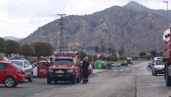 La UME desinfecta La Molineta y el Hospital