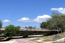 El PP de Elda exige explicaciones por el retraso en la reparaci&oacute;n del puente del Centro Excursionista