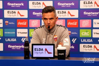 Dani Ponz: "En C&aacute;diz tenemos que ser valientes y competirles como en el partido de liga que ganamos"