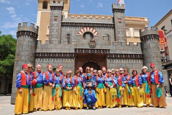 Valle de Elda tomar&aacute; fotos de los festeros en el Castillo de Embajadas ma&ntilde;ana