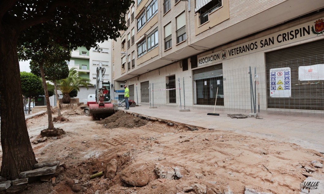 El plan "Elda Renace" empieza con la remodelación de la plaza de la calle Maximiliano García Soriano El plan "Elda Renace" empieza con la remodelación de la plaza de la calle Maximiliano García Soriano