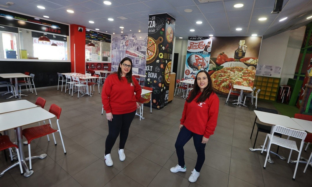 Mucho Más que Pizza, un negocio eldense liderado por dos mujeres Mucho Más que Pizza, un negocio eldense liderado por dos mujeres
