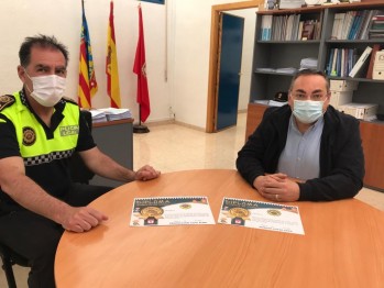 La Polic&iacute;a de Elda y Petrer recibe cerca de 1.500 solicitudes para recibir el 'diploma de buen comportamiento'