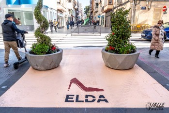 Una calle Juan Carlos I remozada