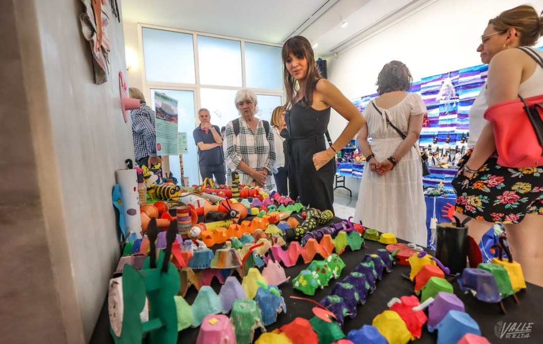 Los colegios de Elda y Petrer se unen por el medio ambiente Los colegios de Elda y Petrer se unen por el medio ambiente