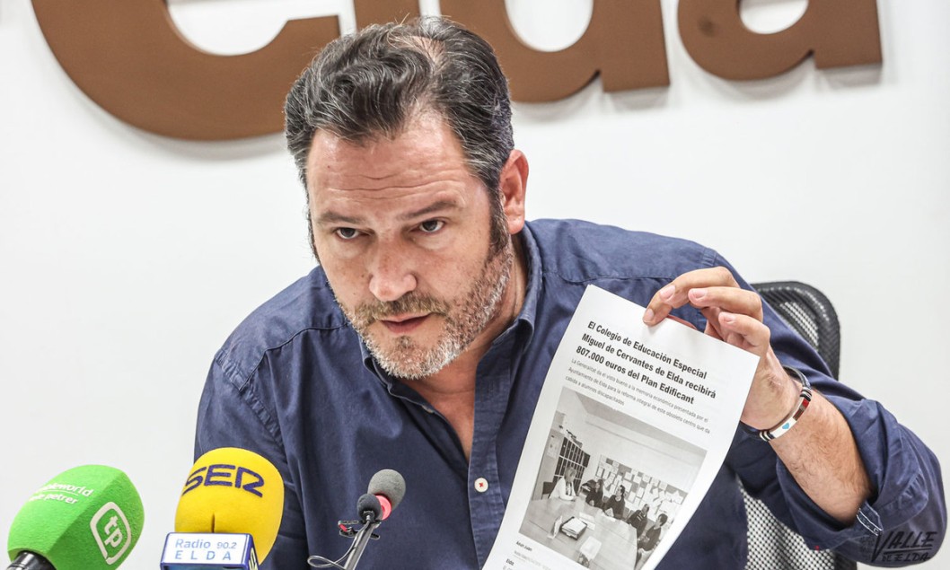 El PP denuncia que el colegio Miguel de Cervantes sigue sin proyecto de remodelación El PP denuncia que el colegio Miguel de Cervantes sigue sin proyecto de remodelación