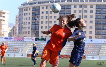 Las selecciones de f&uacute;tbol femenino se miden en Elda