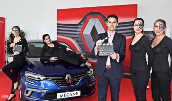 Autom&oacute;viles Gomis convierte su sede en un estudio de cine para la presentaci&oacute;n del nuevo Renault M&eacute;gane