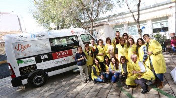 AFA adquiere un furg&oacute;n para trasladar a sus usuarios gracias a 40 empresas colaboradoras
