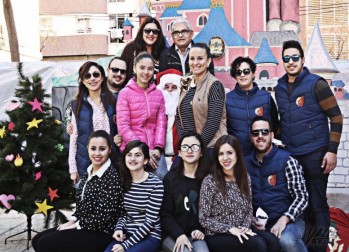 La Falla Ronda San Pascual celebra con &eacute;xito su primer mercadillo navide&ntilde;o