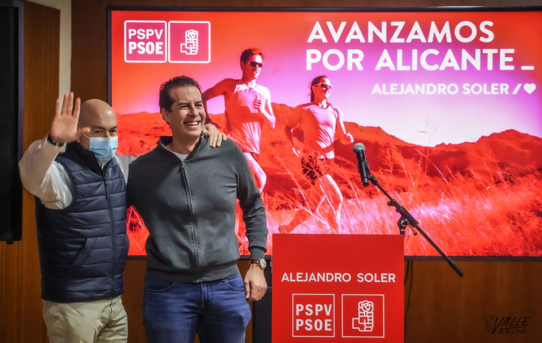 El diputado nacional Alejandro Soler participa en un encuentro comarcal del PSOE en Elda El diputado nacional Alejandro Soler participa en un encuentro comarcal del PSOE en Elda