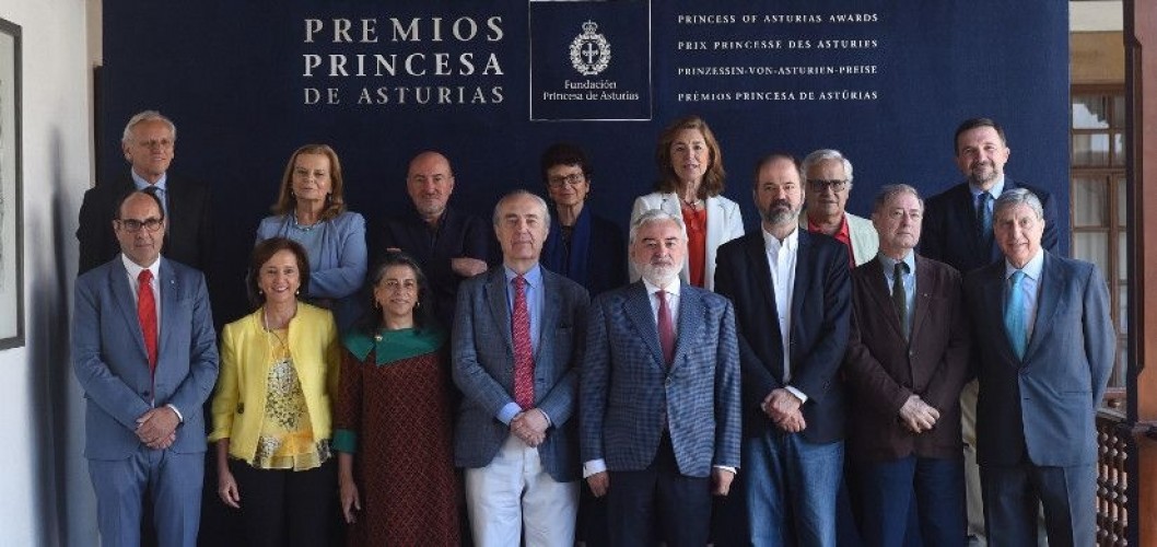 A la altura de nuestra mejor tradición A la altura de nuestra mejor tradición