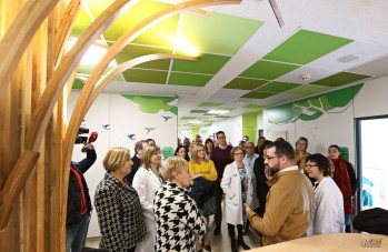 El Hospital inaugura la planta de maternidad m&aacute;s moderna de la Comunidad Valenciana