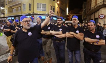 El bando de la media luna devuelve la fiesta a las calles de Elda 