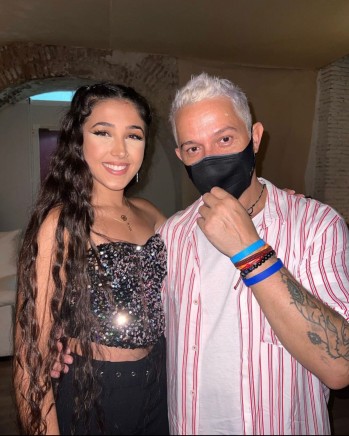 La eldense Shakira Mart&iacute;nez canta como invitada en el concierto de Alejandro Sanz en Murcia