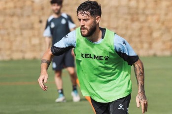 Miguel&oacute;n llega al CD Eldense