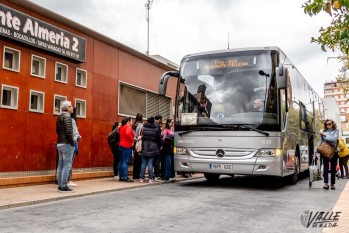 Usuarios de la l&iacute;nea de autob&uacute;s Elda-Alicante denuncian deficiencias en el servicio