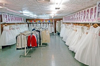 CorbisComuniones ofrece un amplio surtido de trajes y vestidos de Comuni&oacute;n