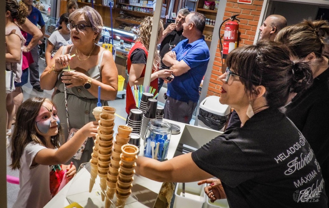 Mercacoles acerca a los menores a conocer los mercados municipales con un concurso de dibujo Mercacoles acerca a los menores a conocer los mercados municipales con un concurso de dibujo