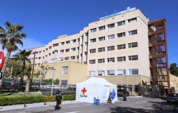 Una semana sin fallecidos por COVID-19 en el Hospital de Elda, que suma 14 positivos