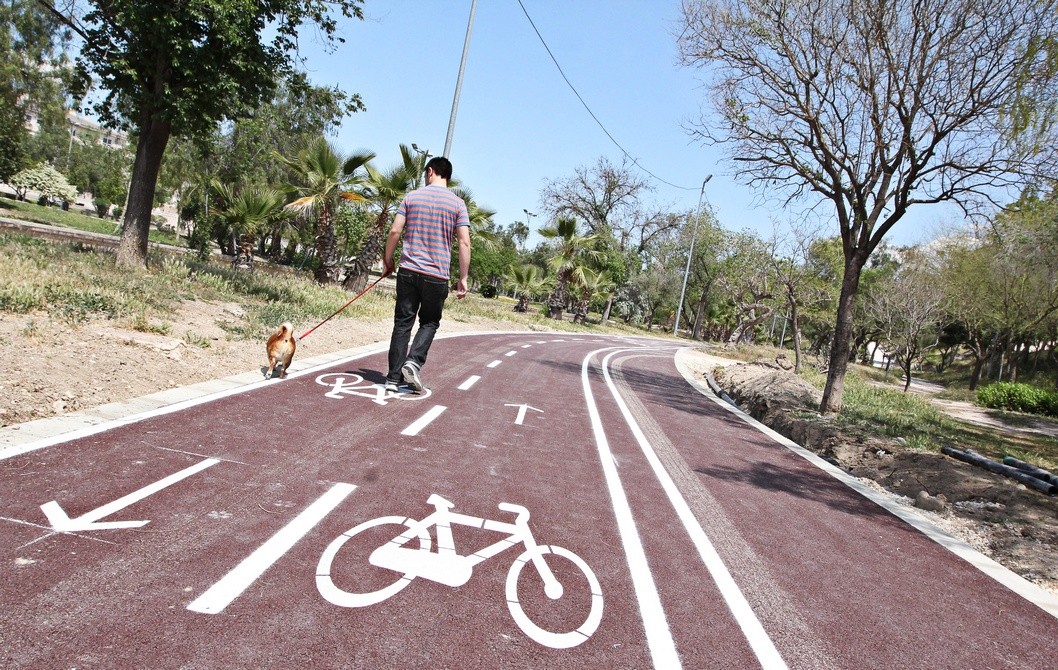 Servicios Públicos está a punto de finalizar el carril bici del PERI Servicios Públicos está a punto de finalizar el carril bici del PERI
