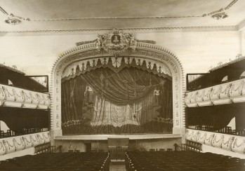El Teatro Castelar celebra 120 a&ntilde;os de historia y 25 a&ntilde;os desde su reforma con una gran exposici&oacute;n