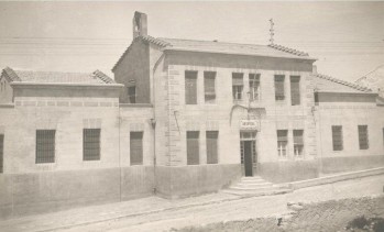 Hoy hace 110 a&ntilde;os&hellip; un 27 de mayo de 1907 Elda construye su Hospital
