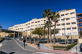 Un motorista herido grave en un accidente en la carretera de Mon&oacute;var
