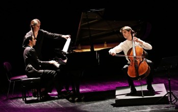 Los m&uacute;sicos Alfredo Ferre y Rafael G&oacute;mez-Ruiz pusieron en pie al Teatro Castelar