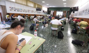 La PAU finaliza sin incidentes en Elda y Petrer