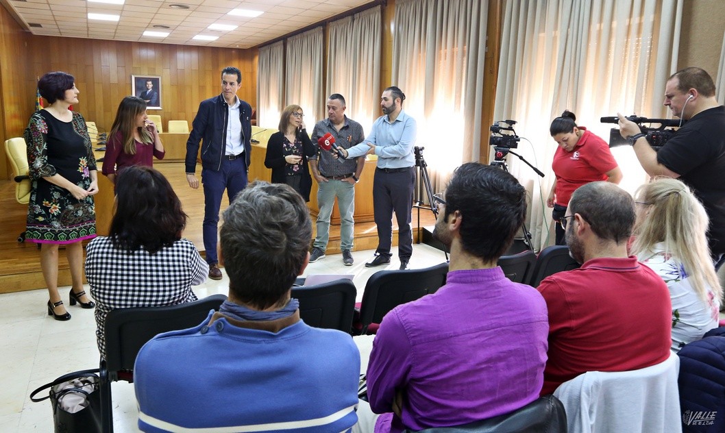 El IES La Torreta inicia un intercambio de alumnos con Francia e Italia gracias al proyecto Erasmus Plus El IES La Torreta inicia un intercambio de alumnos con Francia e Italia gracias al proyecto Erasmus Plus