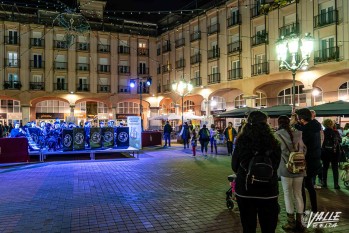 La Plaza Mayor cumple tres d&eacute;cadas como centro neur&aacute;lgico de Elda