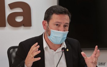 El PP ve "rid&iacute;culo" que el gobierno eldense "criticase y recibiese con honores" a la Diputaci&oacute;n en la misma semana