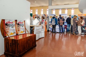 Cientos de estudiantes pasar&aacute;n por el Ba&uacute;l del Estudio y del Empleo
