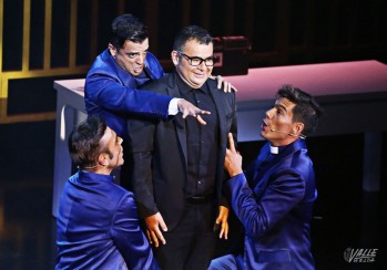 "Iba en serio" llen&oacute; el Teatro Castelar con Jorge Javier V&aacute;zquez, Kiti M&aacute;nver y el eldense Alejandro Vera