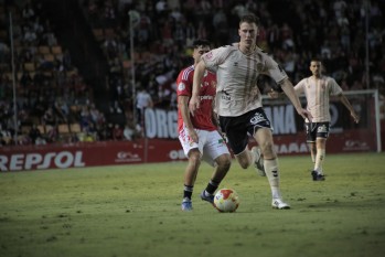Dura derrota del CD Eldense ante el N&aacute;stic (3-0)
