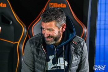 Fernando Est&eacute;vez: "Si el domingo ofrecemos nuestra mejor versi&oacute;n, ser&aacute; un partido competitivo"