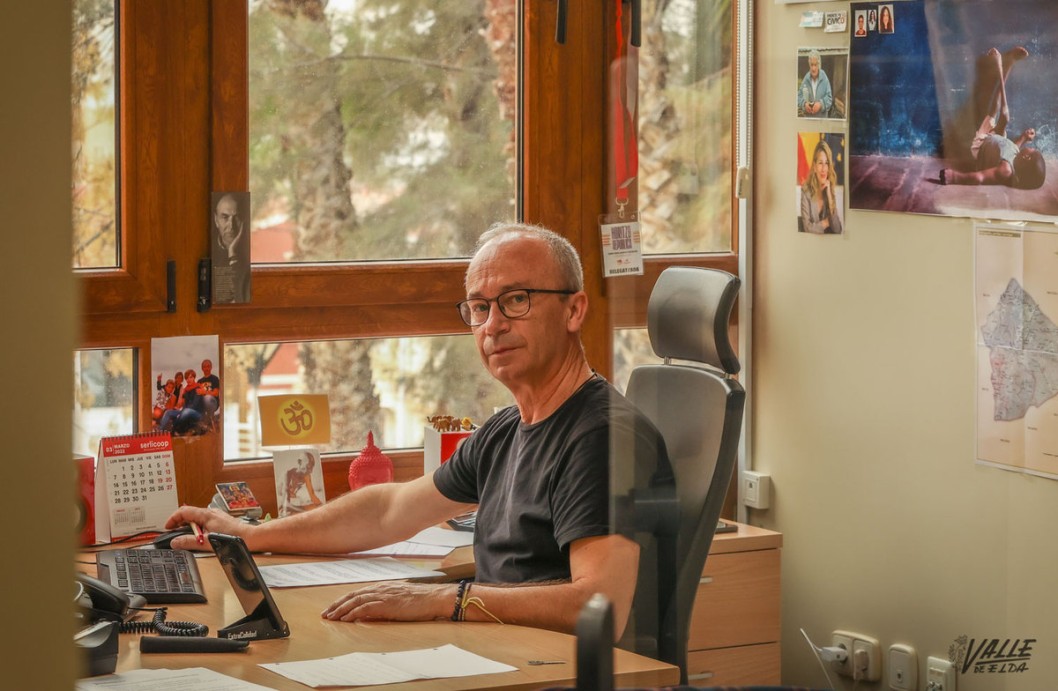 Esquerra Unida, Podem y Compromís en Petrer acercan posturas para las elecciones municipales Esquerra Unida, Podem y Compromís en Petrer acercan posturas para las elecciones municipales