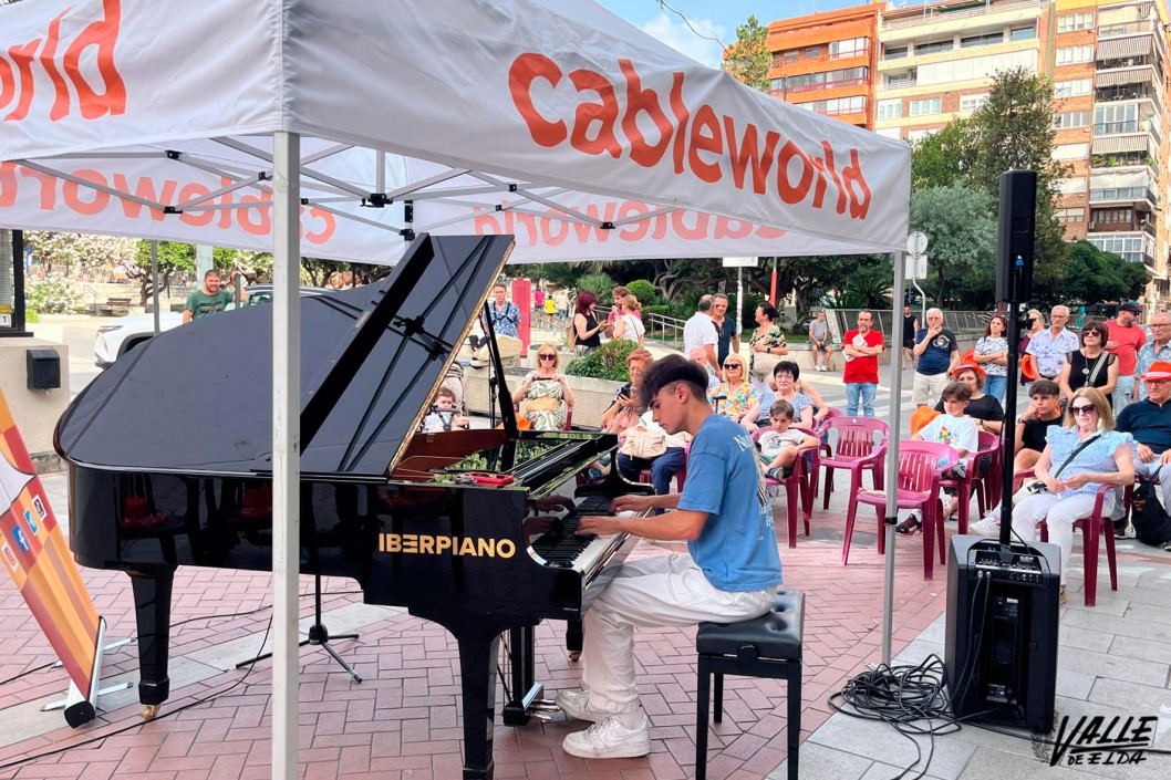 La música inunda el centro de Elda La música inunda el centro de Elda