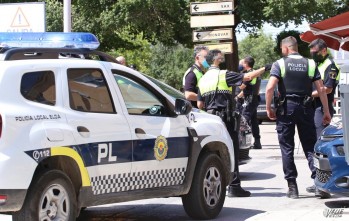Multan a cinco personas en Elda por no llevar mascarilla