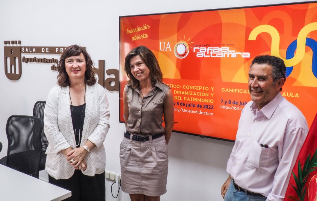 La Sede de la UA en Elda ofrecerá propuestas formativas para el profesorado La Sede de la UA en Elda ofrecerá propuestas formativas para el profesorado