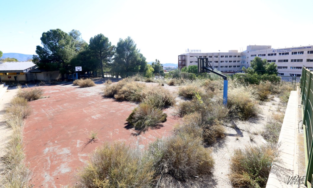 El Hospital de Elda podría tener hasta 800 plazas de aparcamiento El Hospital de Elda podría tener hasta 800 plazas de aparcamiento
