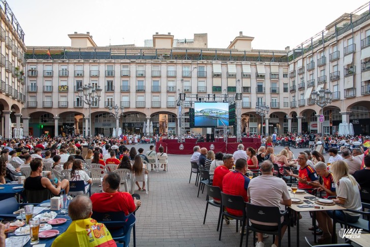 Elda instalar&aacute; una pantalla gigante en la Plaza de la Ficia para el Espa&ntilde;a - Argentina
